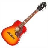 Ukulele Electro. Epiphone Hummingbird Studio Tenor Faded Cherry Gig Bag EUHTFCNH1